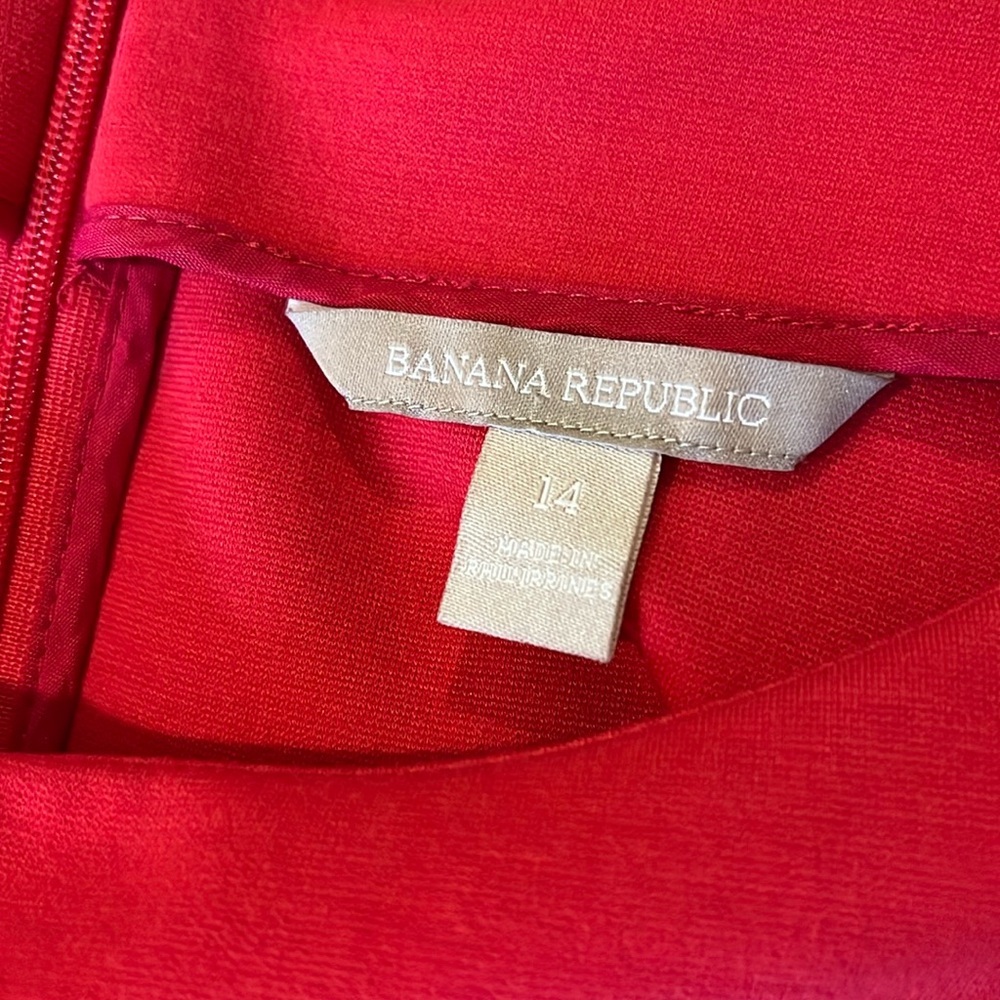 Banana Republic Ponte fitted dress in heart throb pink - Picture 9 of 10
